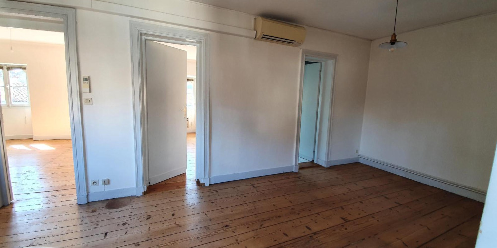 appartement à BORDEAUX (33000)