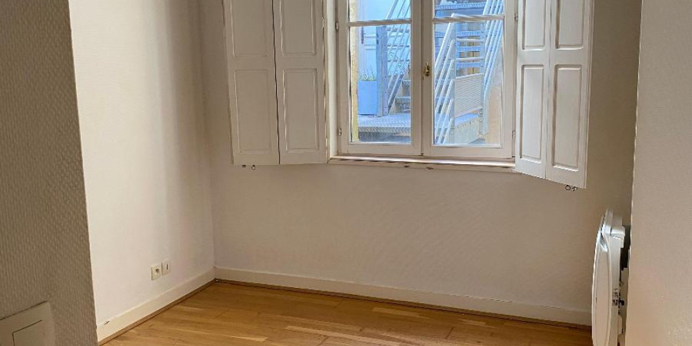 appartement à BORDEAUX (33000)