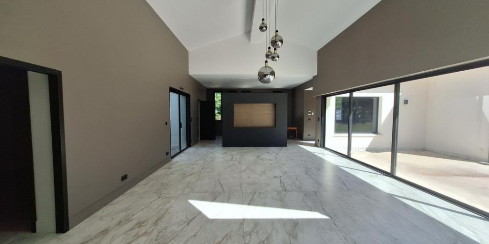 maison à PESSAC (33600)
