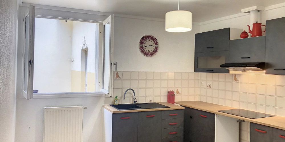 maison à CASTILLON LA BATAILLE (33350)