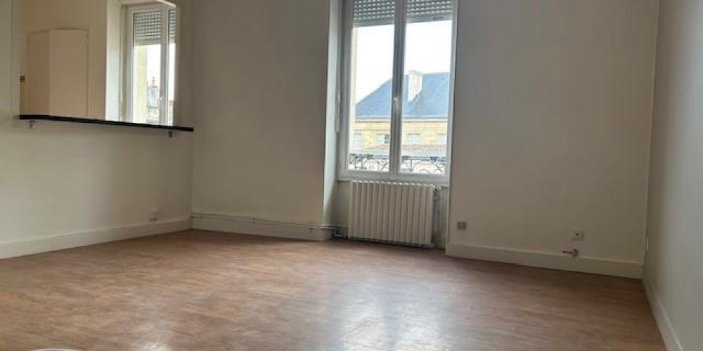 appartement à BORDEAUX (33000)