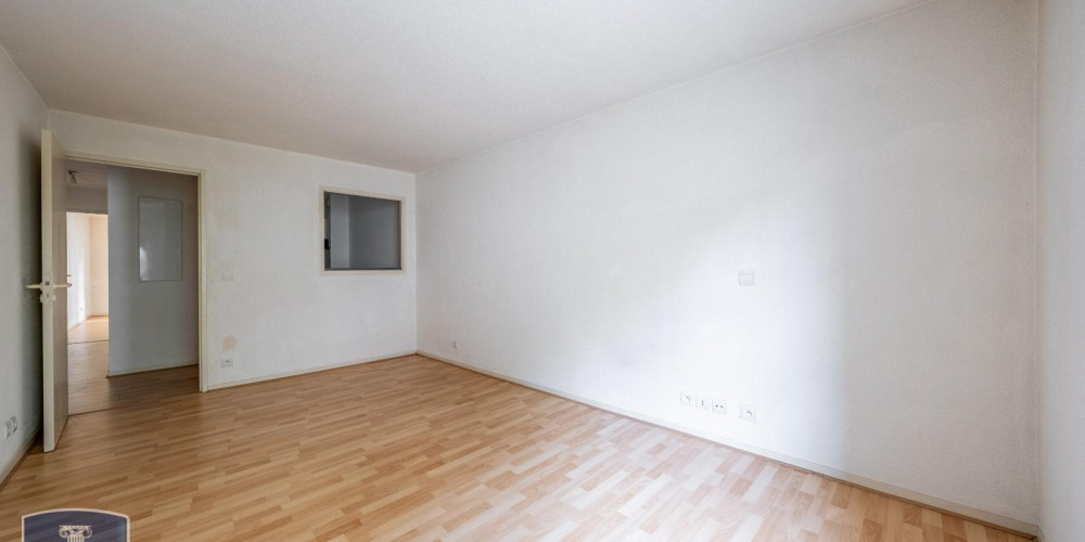 appartement à BORDEAUX (33000)