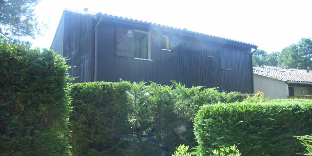 appartement à LACANAU (33680)