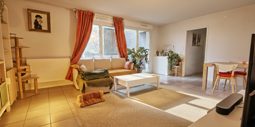 appartement à BORDEAUX (33300)