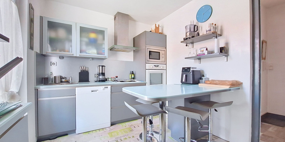 maison à VILLENAVE D ORNON (33140)