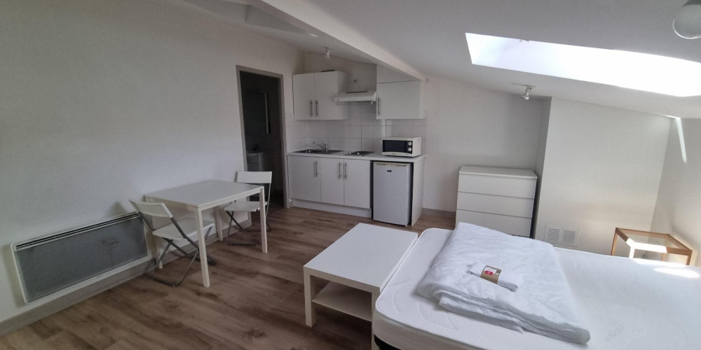 appartement à BORDEAUX (33800)