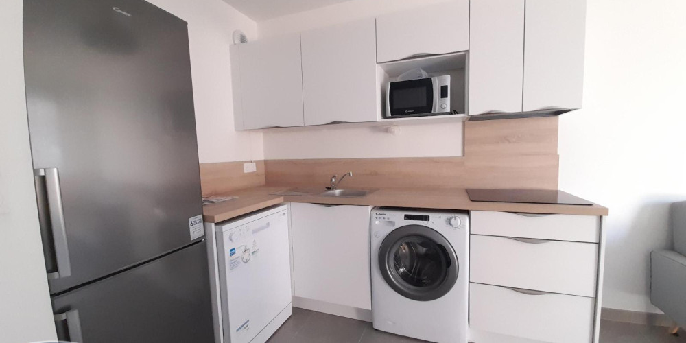 appartement à BORDEAUX (33100)