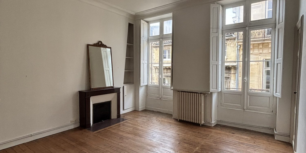 appartement à BORDEAUX (33000)