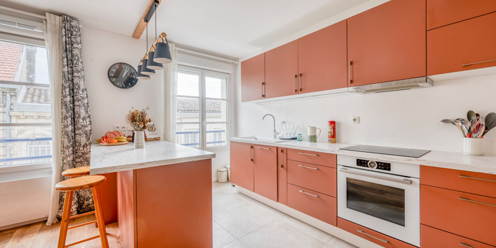 appartement à BORDEAUX (33000)