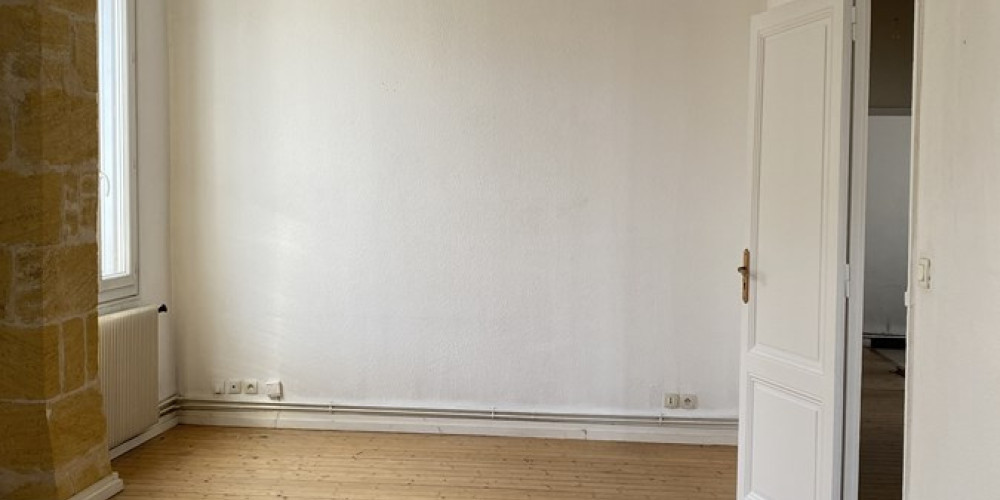 appartement à BORDEAUX (33000)