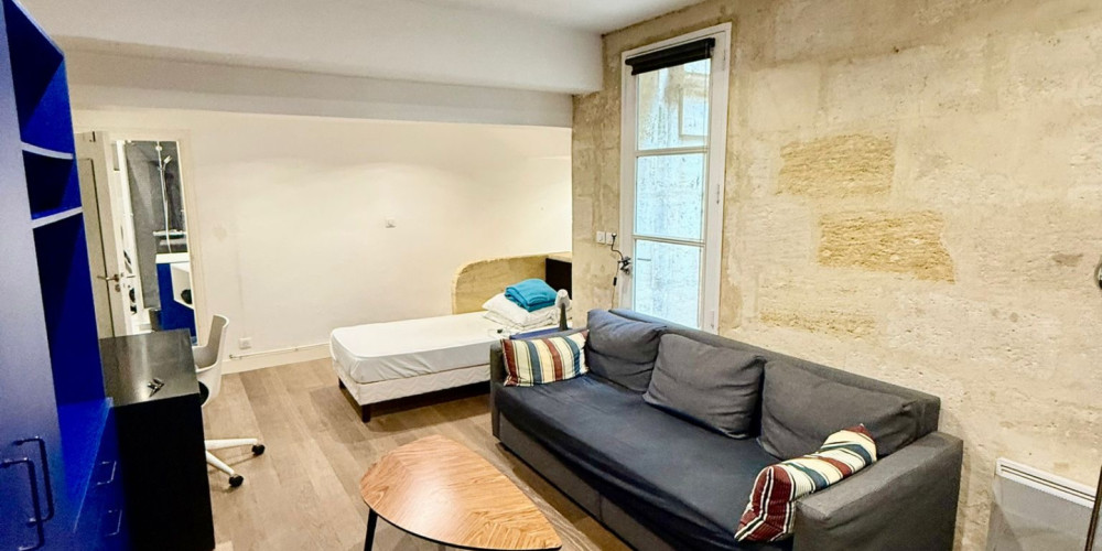 appartement à BORDEAUX (33300)