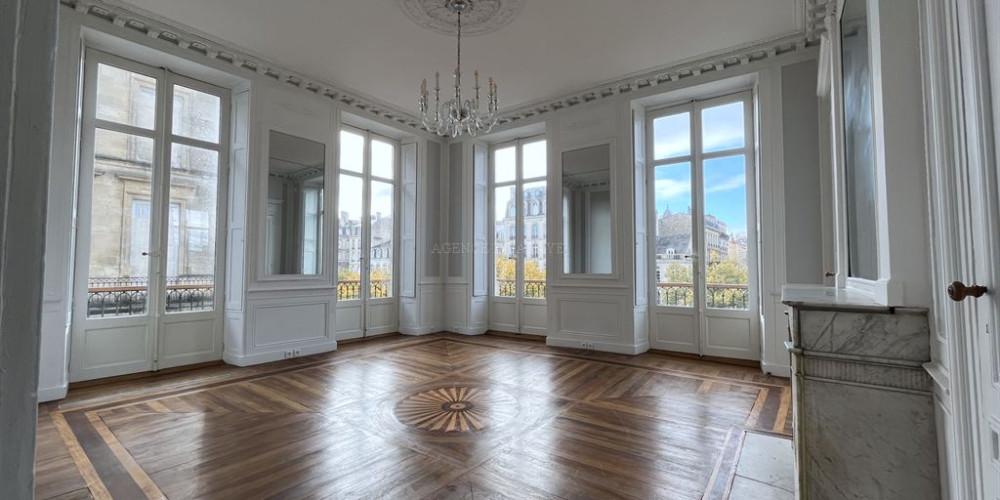 appartement à BORDEAUX (33000)
