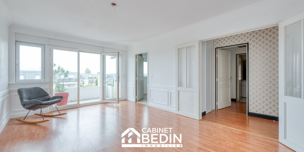 appartement à BORDEAUX (33300)