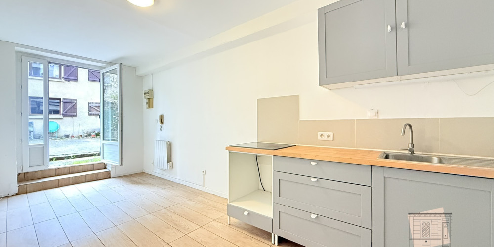 appartement à BORDEAUX (33000)