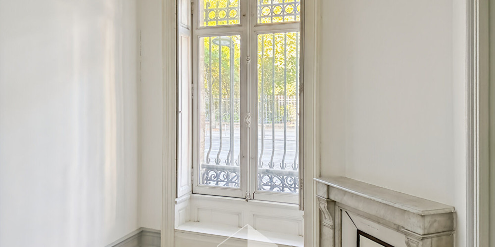 appartement à BORDEAUX (33000)