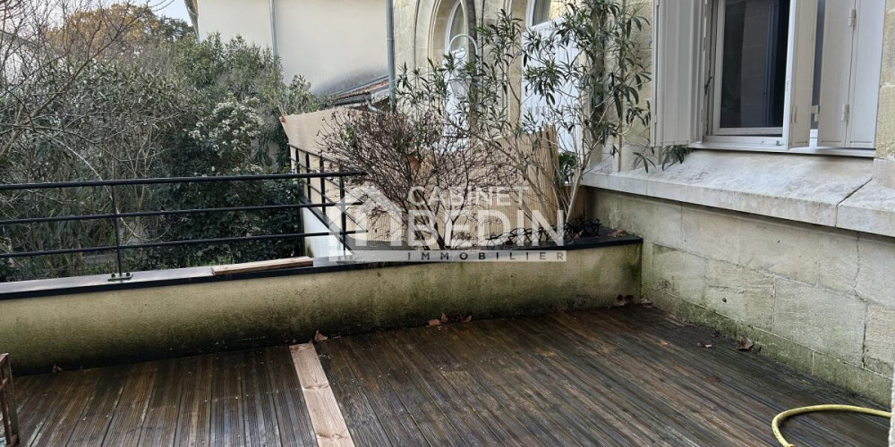 appartement à VILLENAVE D ORNON (33140)