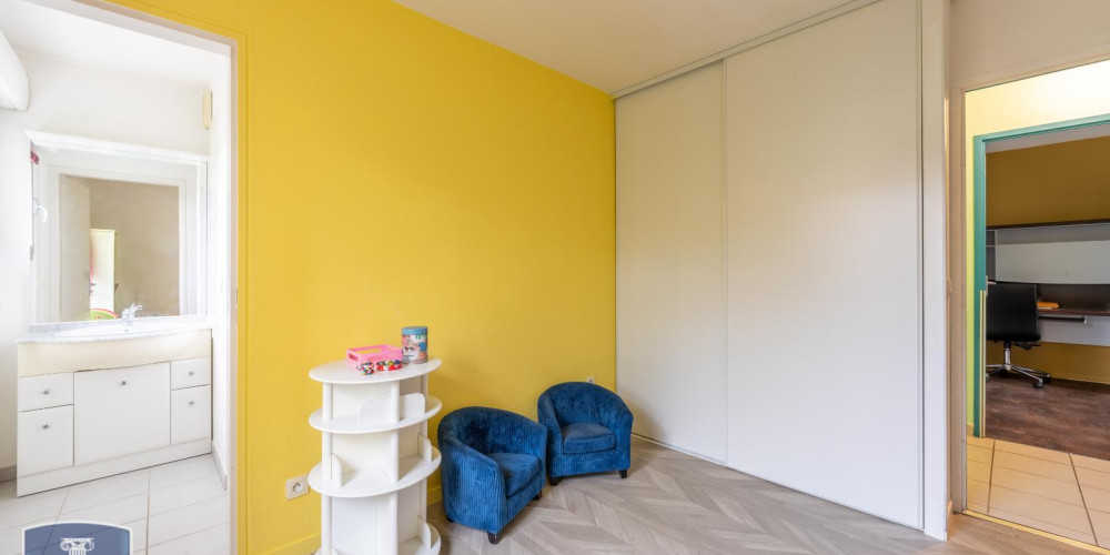 appartement à BORDEAUX (33100)
