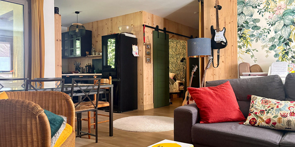 appartement à BORDEAUX (33100)