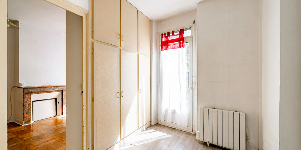 appartement à BORDEAUX (33800)