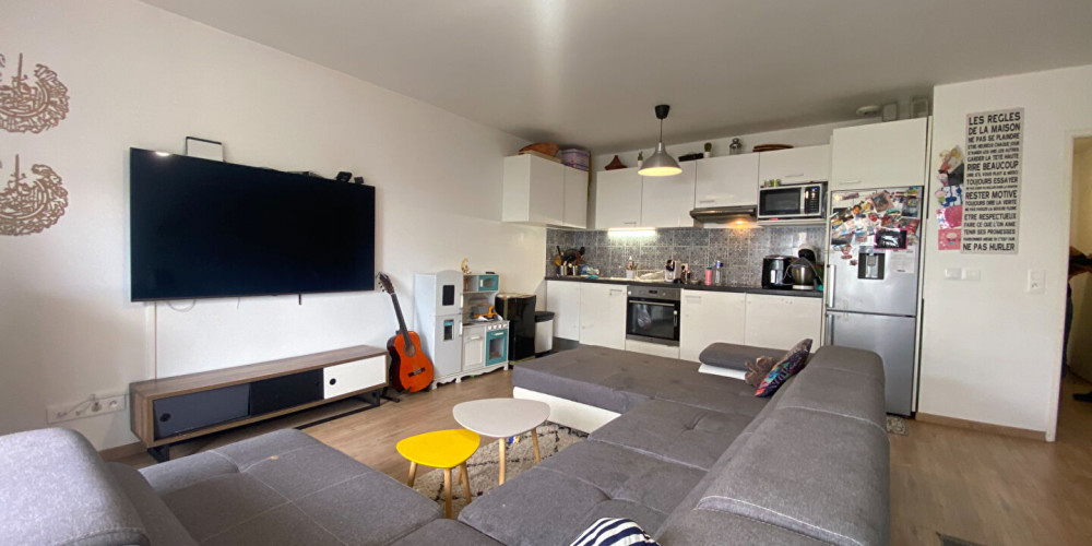 appartement à BRUGES (33520)