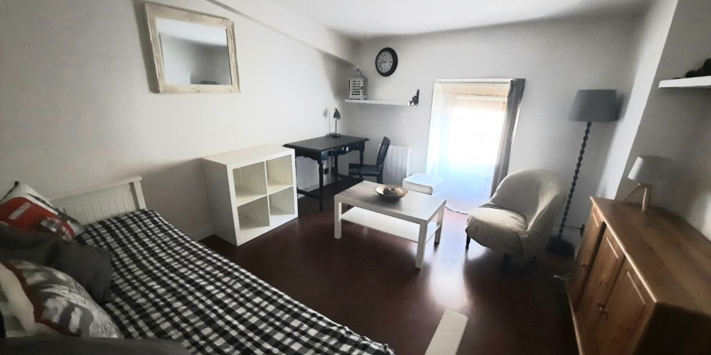 appartement à BORDEAUX (33000)