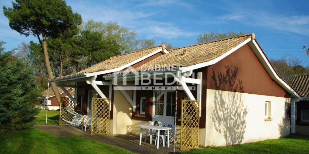 maison à ARES (33740)