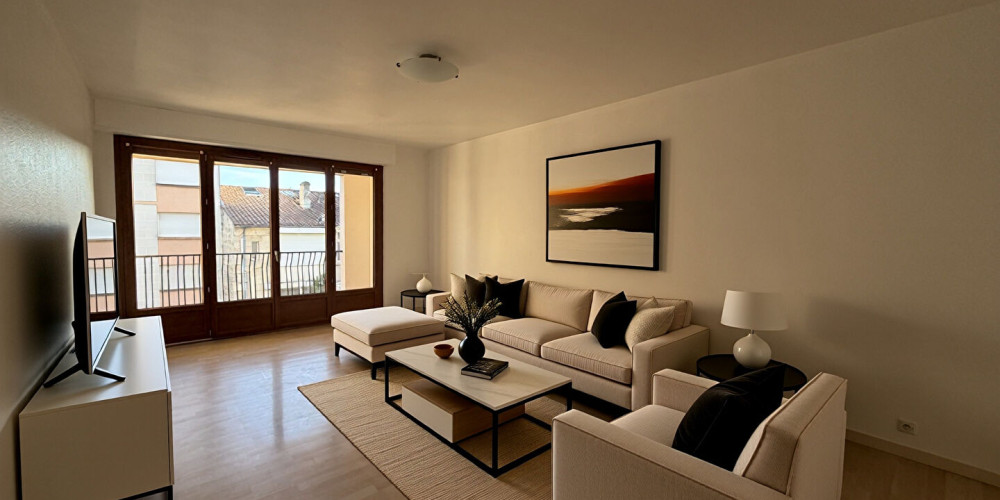 appartement à BORDEAUX (33800)