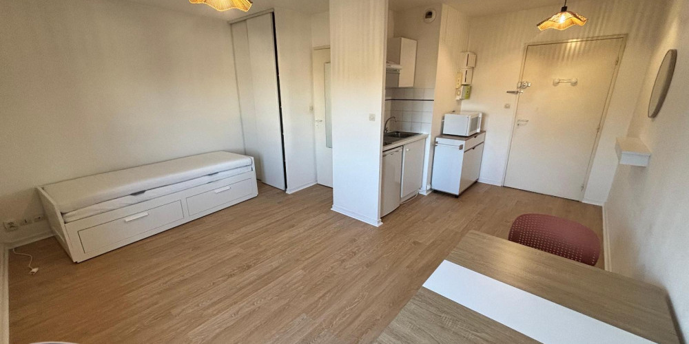 appartement à BORDEAUX (33000)
