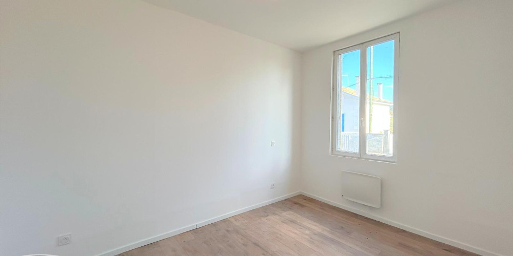 appartement à COUTRAS (33230)