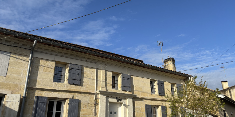 maison à ST DENIS DE PILE (33910)