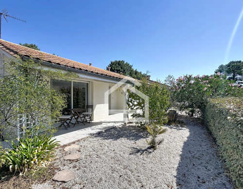 maison  LE HAILLAN