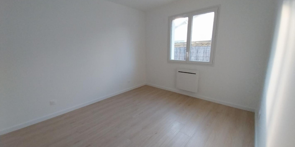 maison à SAUCATS (33650)