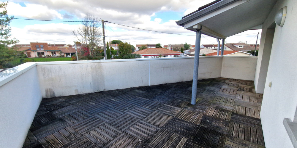 appartement à VILLENAVE D ORNON (33140)