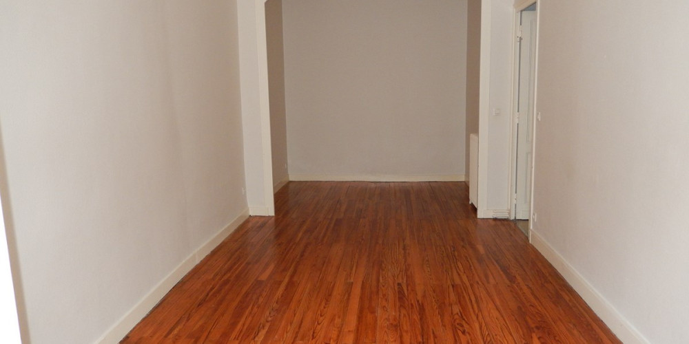 appartement à BORDEAUX (33000)