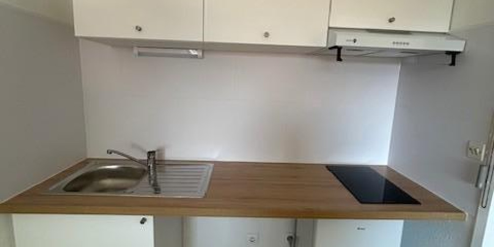 appartement à BORDEAUX (33000)