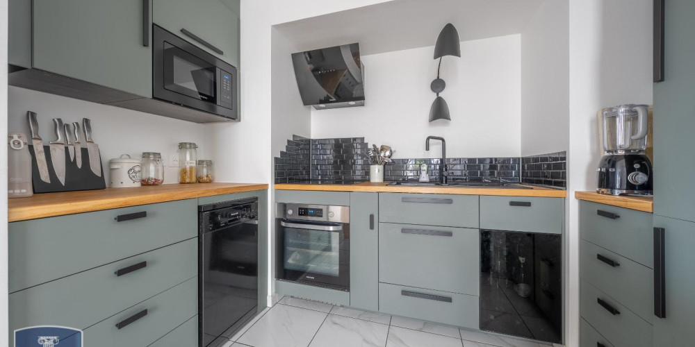 appartement à BORDEAUX (33000)