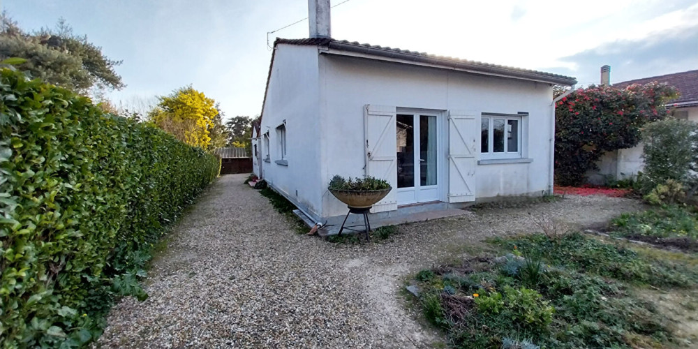 maison à CENON (33150)