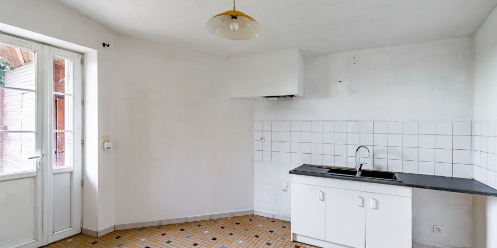 maison à TAURIAC (33710)