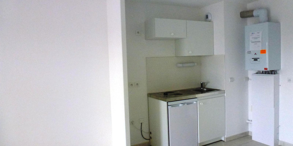 appartement à BORDEAUX (33800)