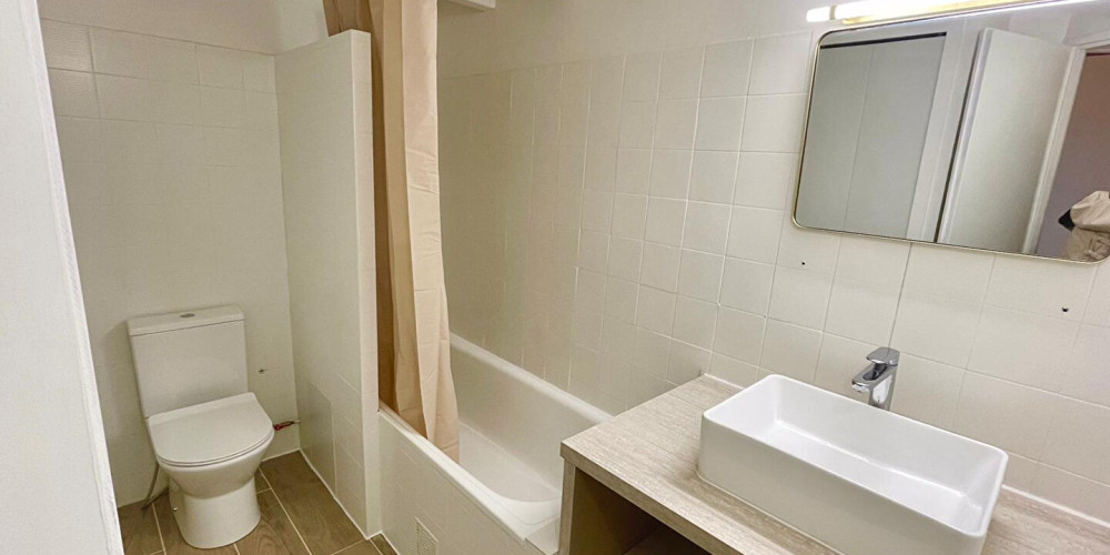 appartement à BORDEAUX (33200)