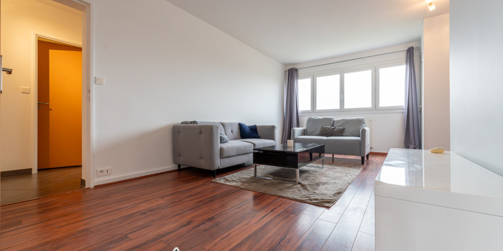 appartement à LE BOUSCAT (33110)