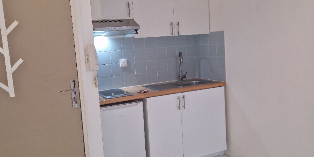 appartement à BORDEAUX (33800)