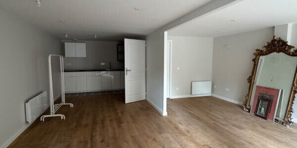 appartement à BORDEAUX (33000)