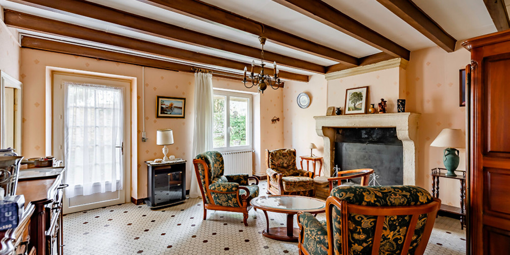 maison à STE RADEGONDE (33350)