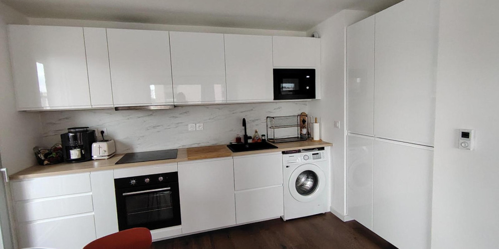 appartement à BORDEAUX (33800)