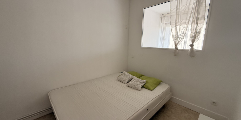 appartement à BORDEAUX (33000)