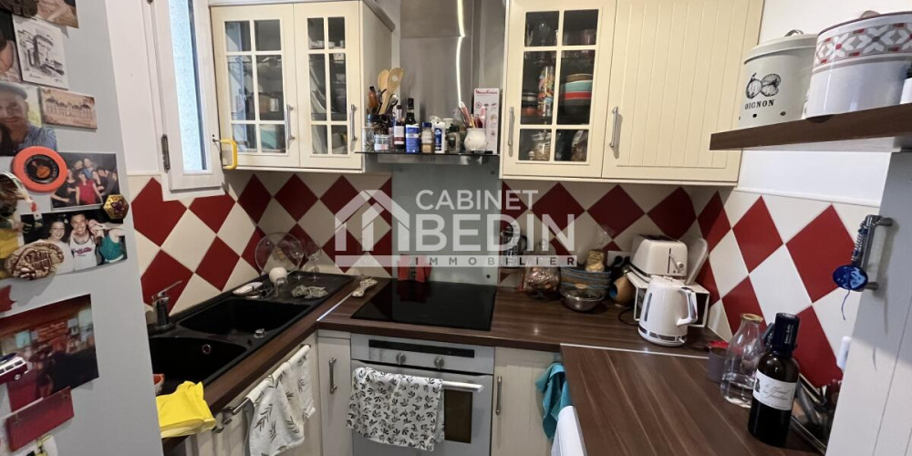 maison à ST LAURENT DES COMBES (33330)