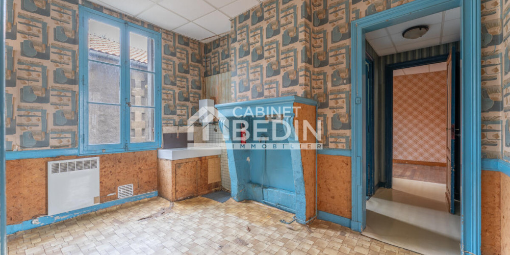 immeuble à BORDEAUX (33000)