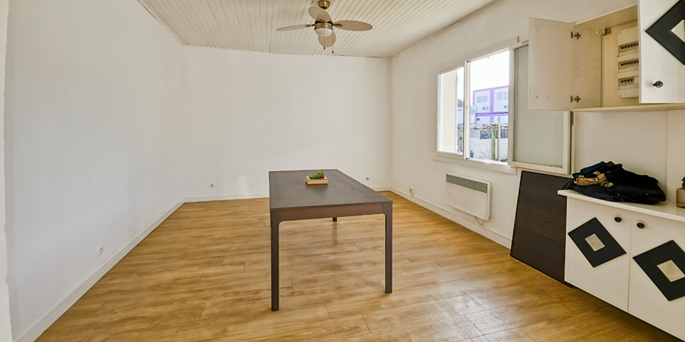 maison à BEGLES (33130)