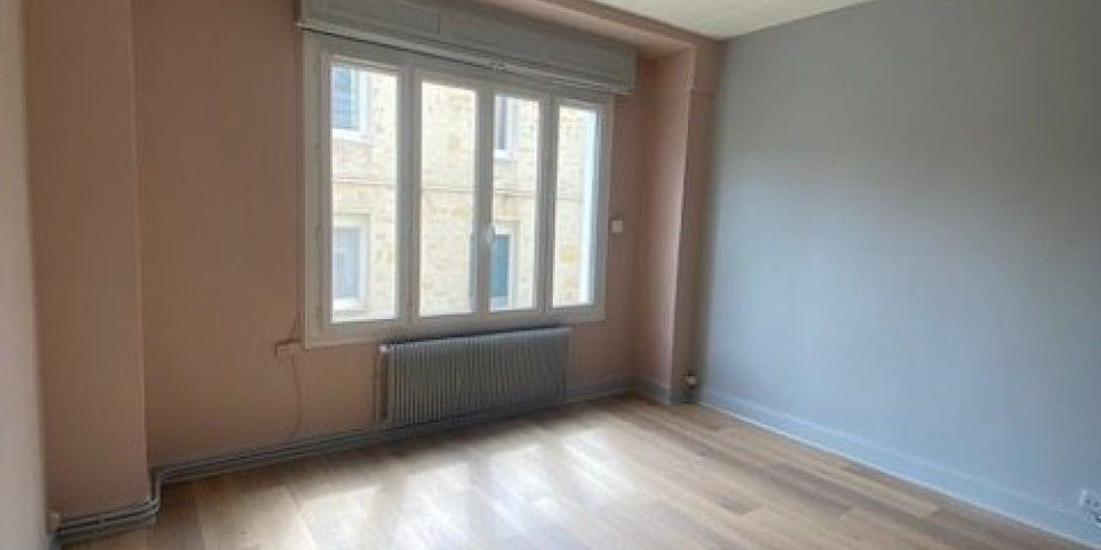 appartement à BORDEAUX (33000)